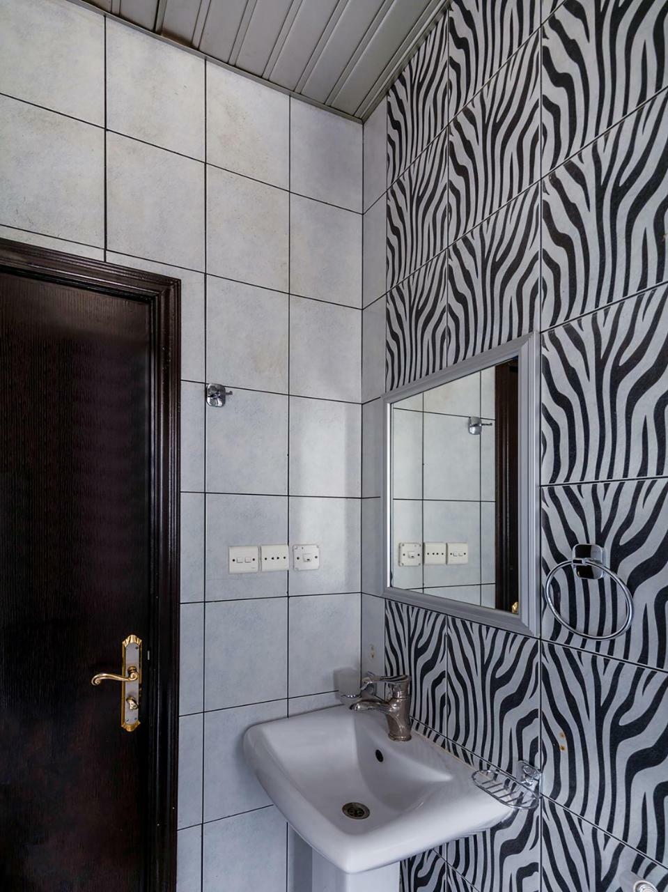 Hotel Orchida Al Hamra Rijad Zewnętrze zdjęcie