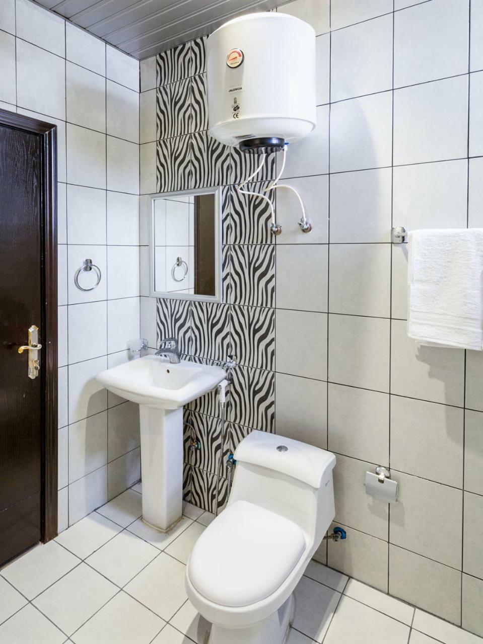 Hotel Orchida Al Hamra Rijad Zewnętrze zdjęcie